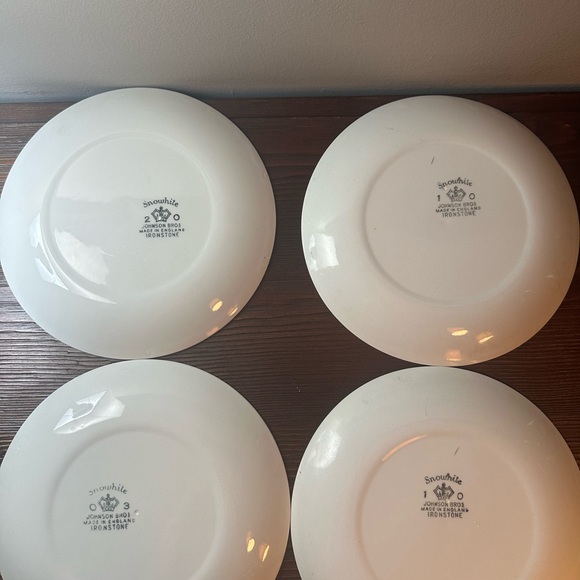 Johnson Brothers Snowwhite plates set of 4 - Picture 7 of 8
